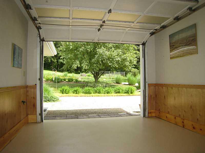 2833 Italy Road Export, PA 15632 - Photo 17 of 23 Parking Lot/Garage.