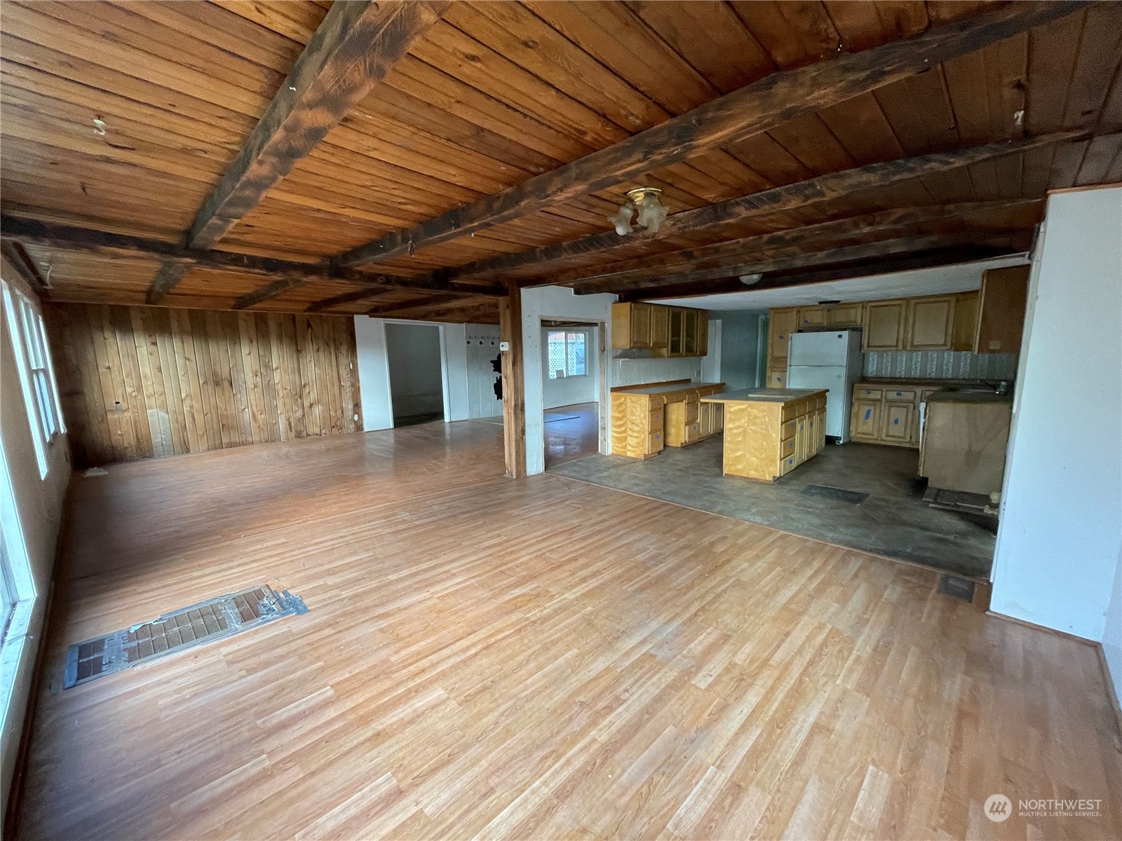 2410 Cruse Road Sedro-Woolley, WA 98284 - Photo 13 of 38 Gallery Image 13