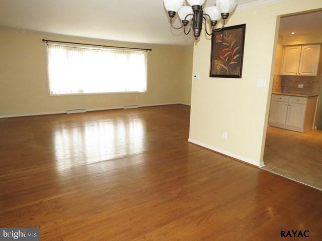 410 Ivory Road York, PA 17402 - Photo 8 of 36 Gallery Image 8