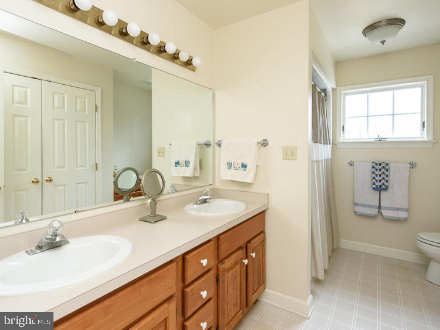 372 North Buck Road Downingtown, PA 19335 - Photo 21 of 25 Gallery Image 21