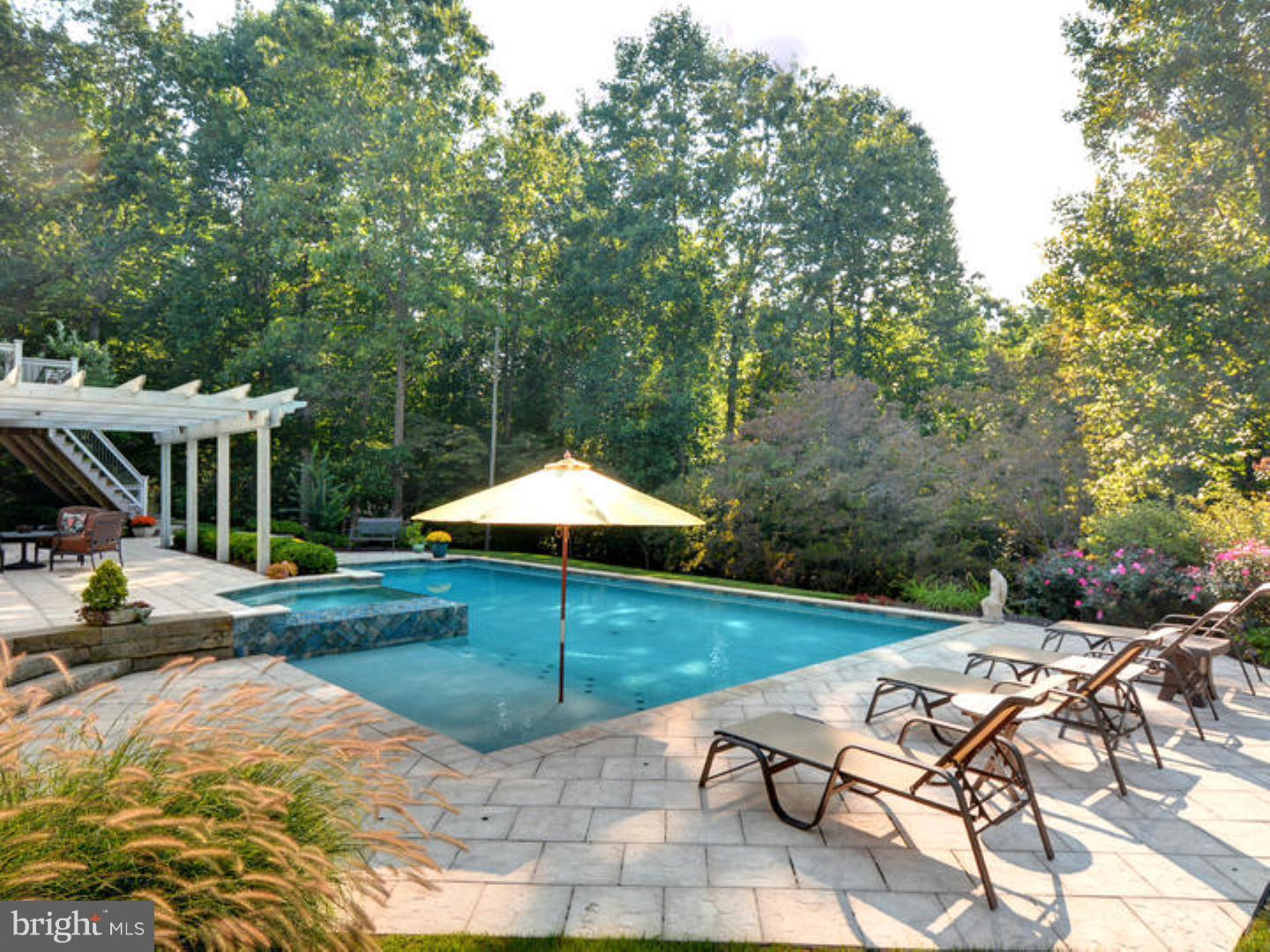 372 North Buck Road Downingtown, PA 19335 - Photo 4 of 25 Gallery Image 4