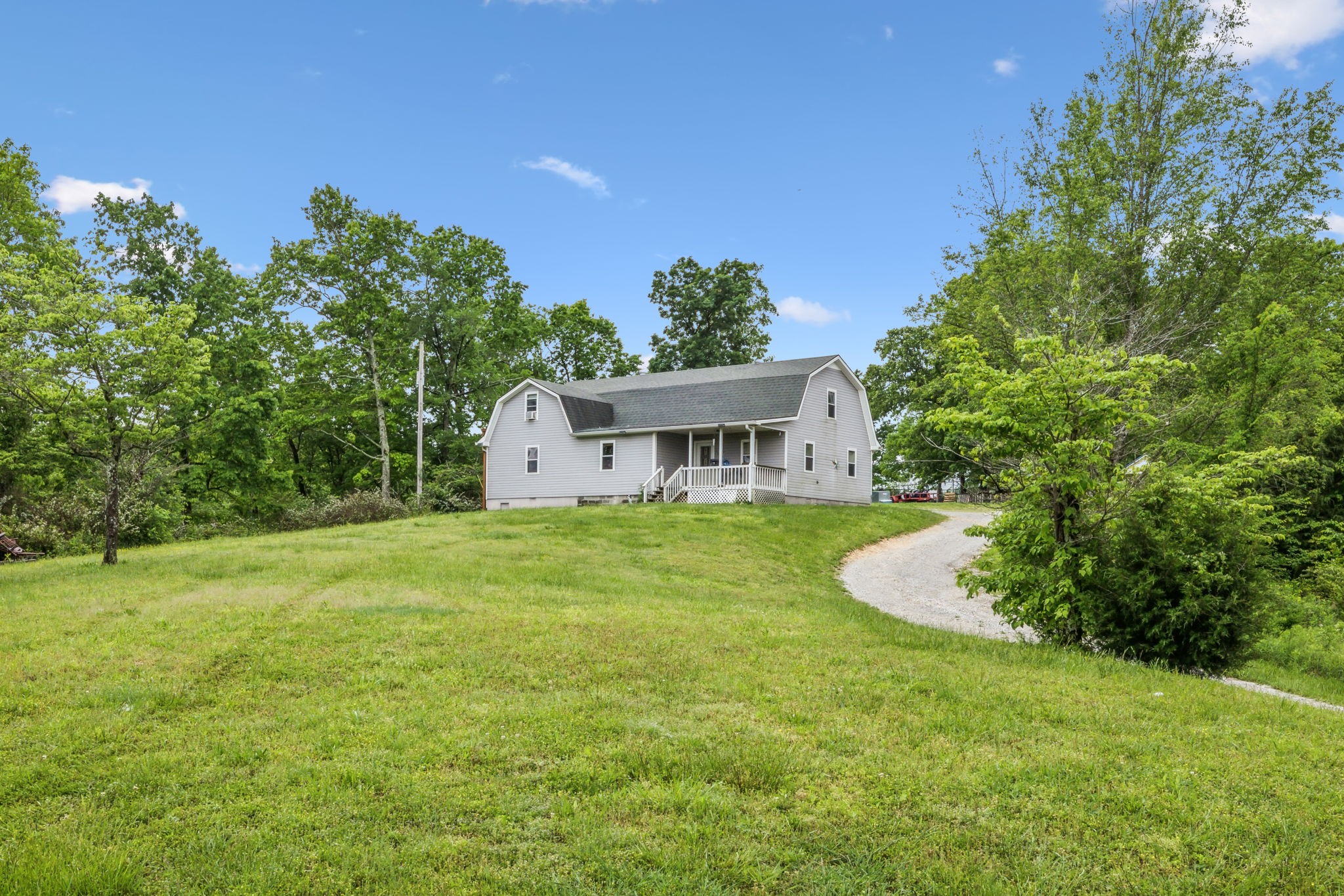 945 Sheehy Road McEwen, TN 37101 - Photo 12 of 74 Gallery Image 12