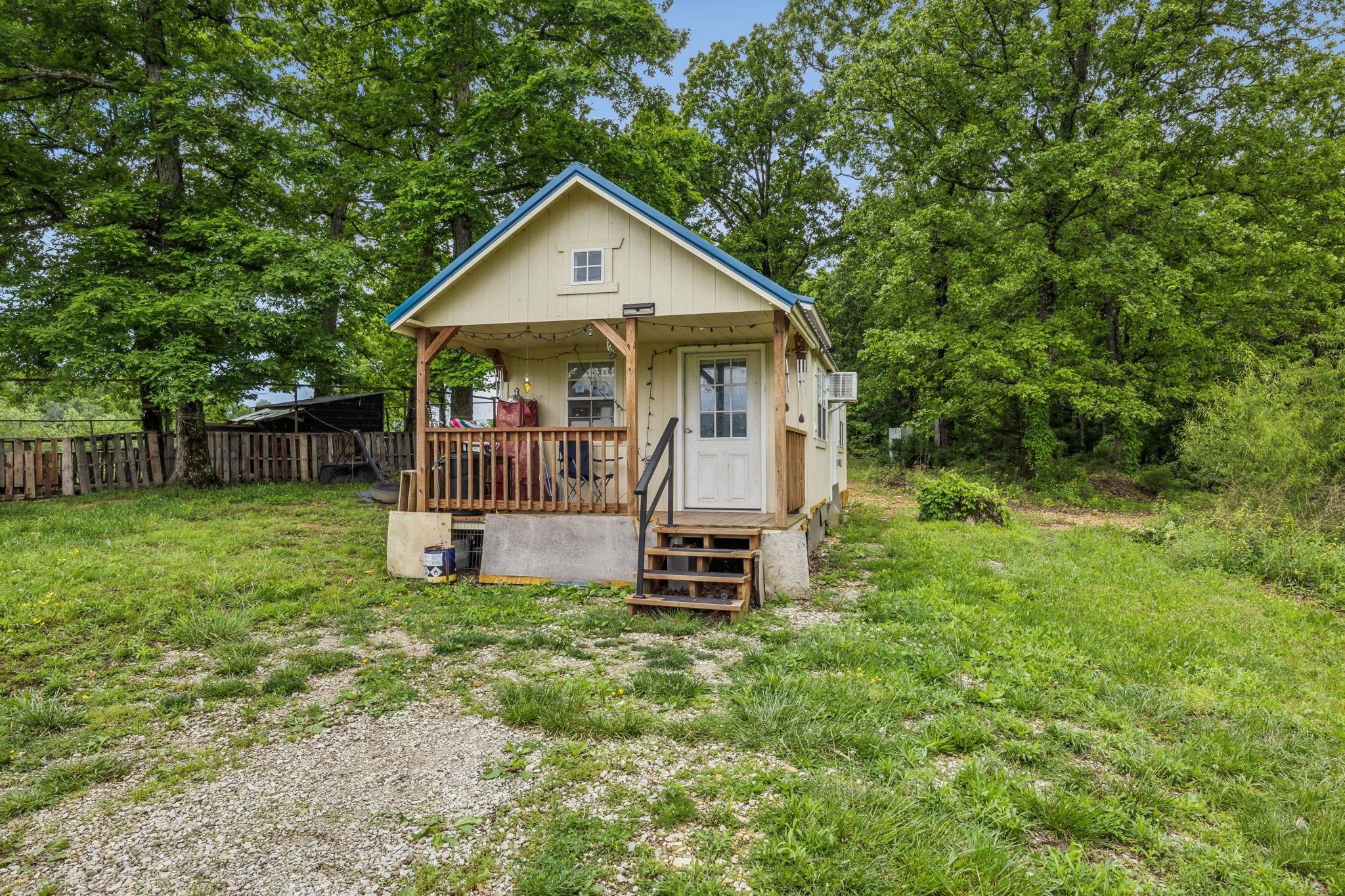 945 Sheehy Road McEwen, TN 37101 - Photo 40 of 74 Gallery Image 40