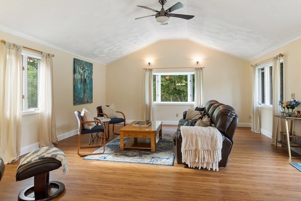 5 Nadine Road Chelmsford, MA 01824 - Photo 12 of 29