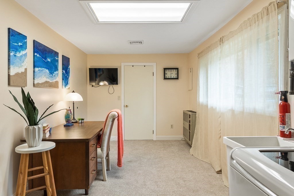 5 Nadine Road Chelmsford, MA 01824 - Photo 14 of 29