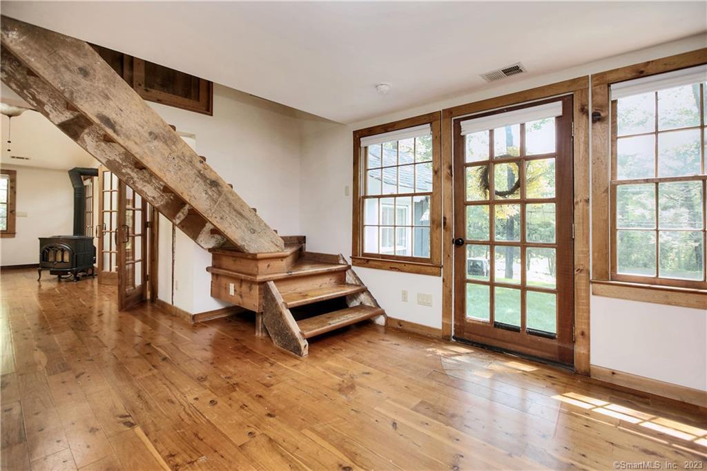 5 Old Mill Road Weston, CT 06883 - Photo 5 of 40