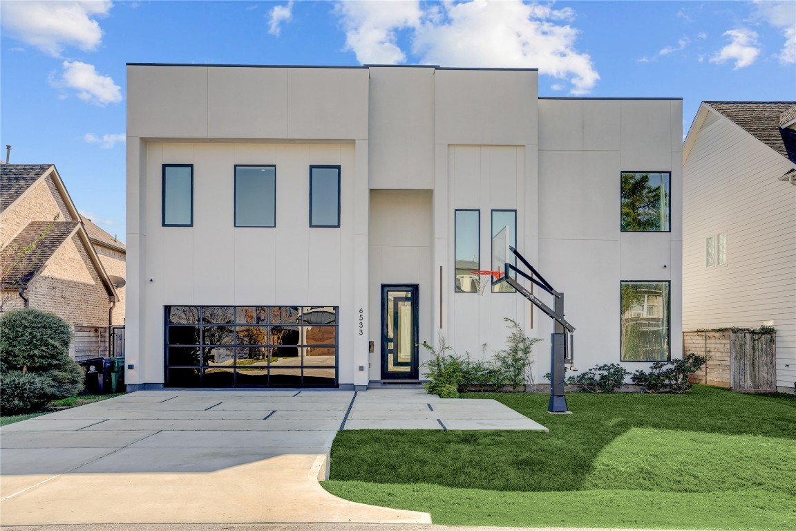 Welcome Home - 6533 Corbin