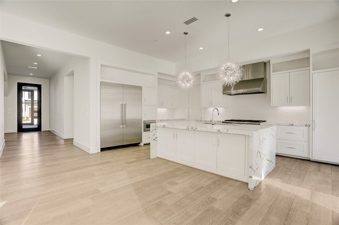 6533 Corbin Street Houston, TX 77055 - Photo 16 of 50 The kitchen is perfect for hosting with plenty of space to cook and entertain