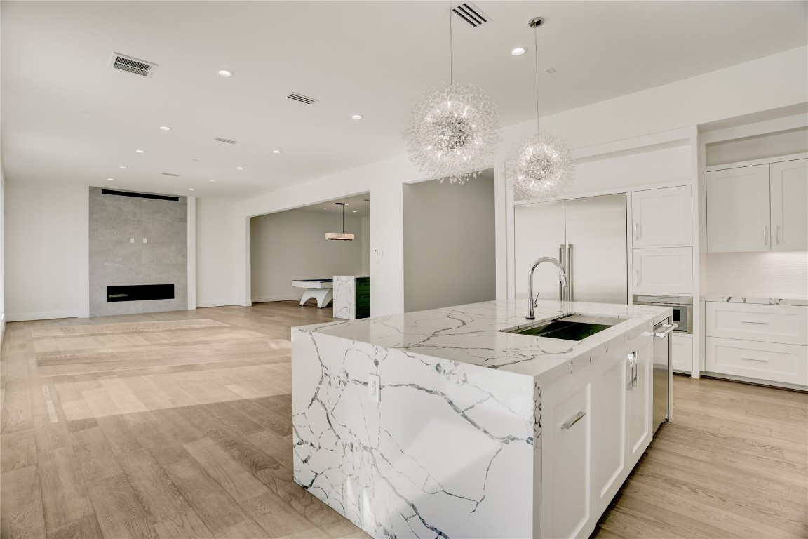 6533 Corbin Street Houston, TX 77055 - Photo 18 of 50 Another view of the kitchen