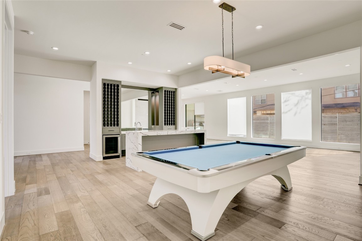 6533 Corbin Street Houston, TX 77055 - Photo 5 of 50