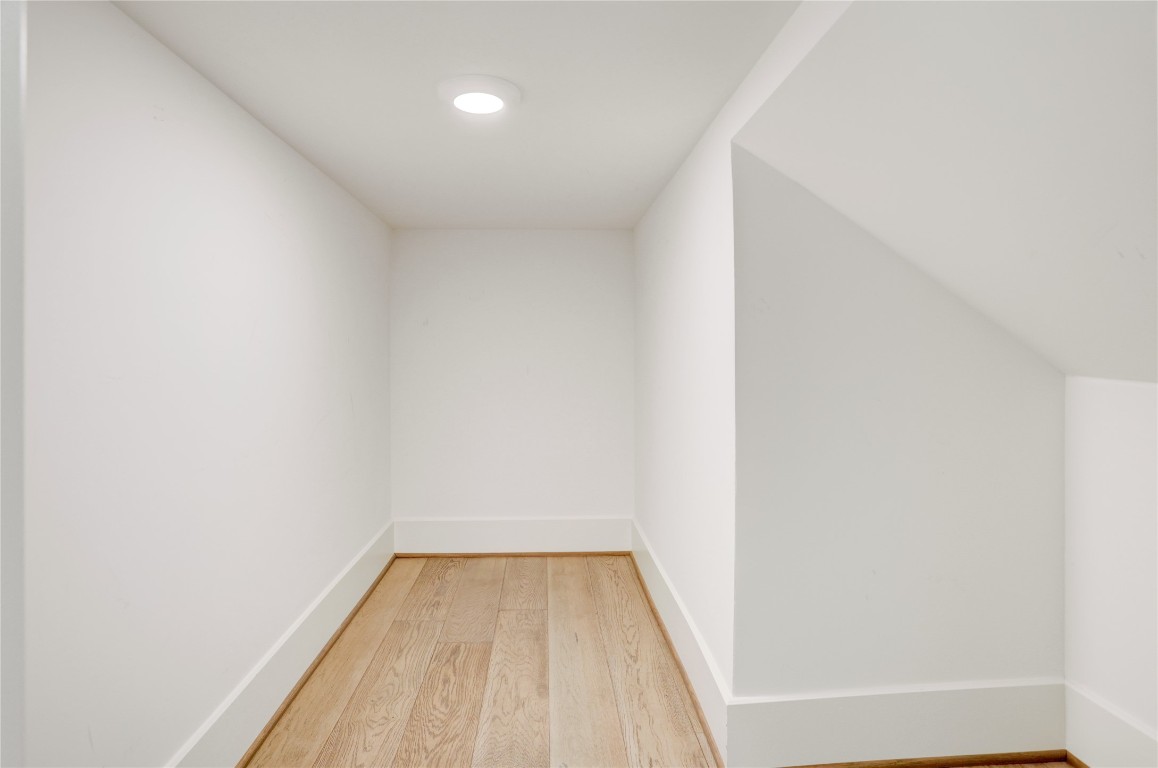 6533 Corbin Street Houston, TX 77055 - Photo 10 of 50 Extra Storage Area