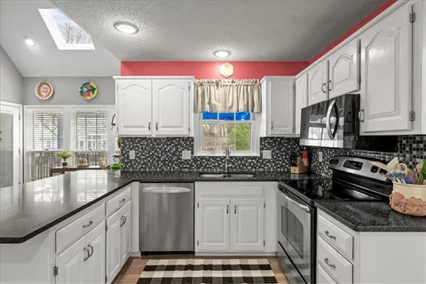 $445,000 | 13216 West 55th Terrace, Shawnee, KS 66216