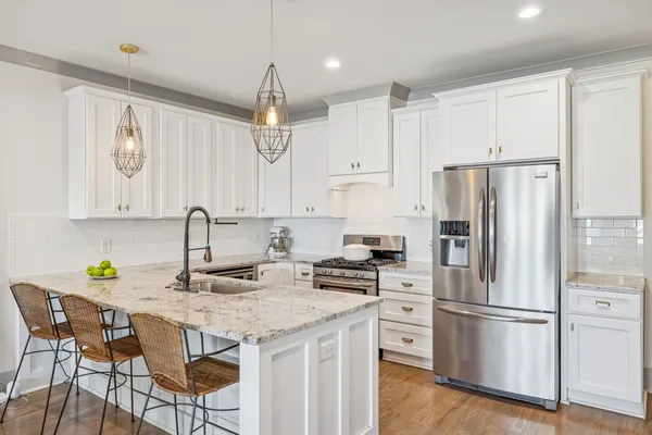 $3,000 | 1805 B Sevier Street, Nashville, TN 37206
