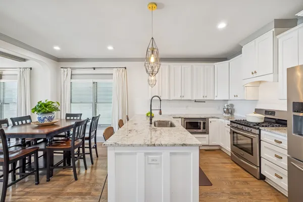 $3,000 | 1805 B Sevier Street, Nashville, TN 37206