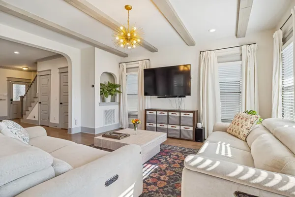 $3,000 | 1805 B Sevier Street, Nashville, TN 37206