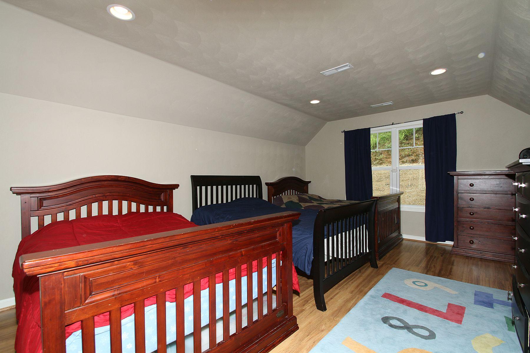 6053 Brahma Road Roanoke, VA 24018 - Photo 32 of 51 img_7684