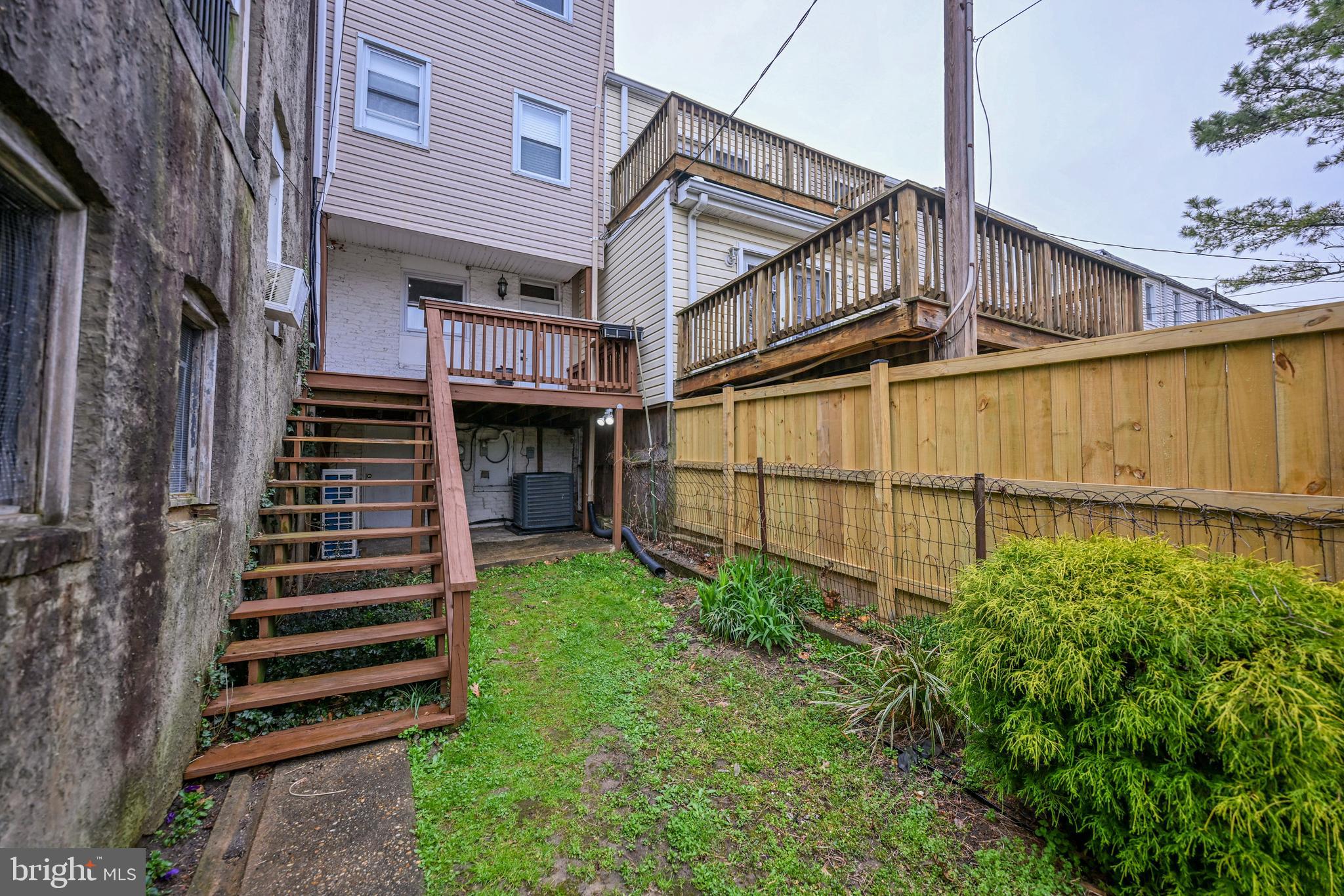 3003 Keswick Road Baltimore, MD 21211 - Photo 18 of 43 Rear porch w/ steps to back yard