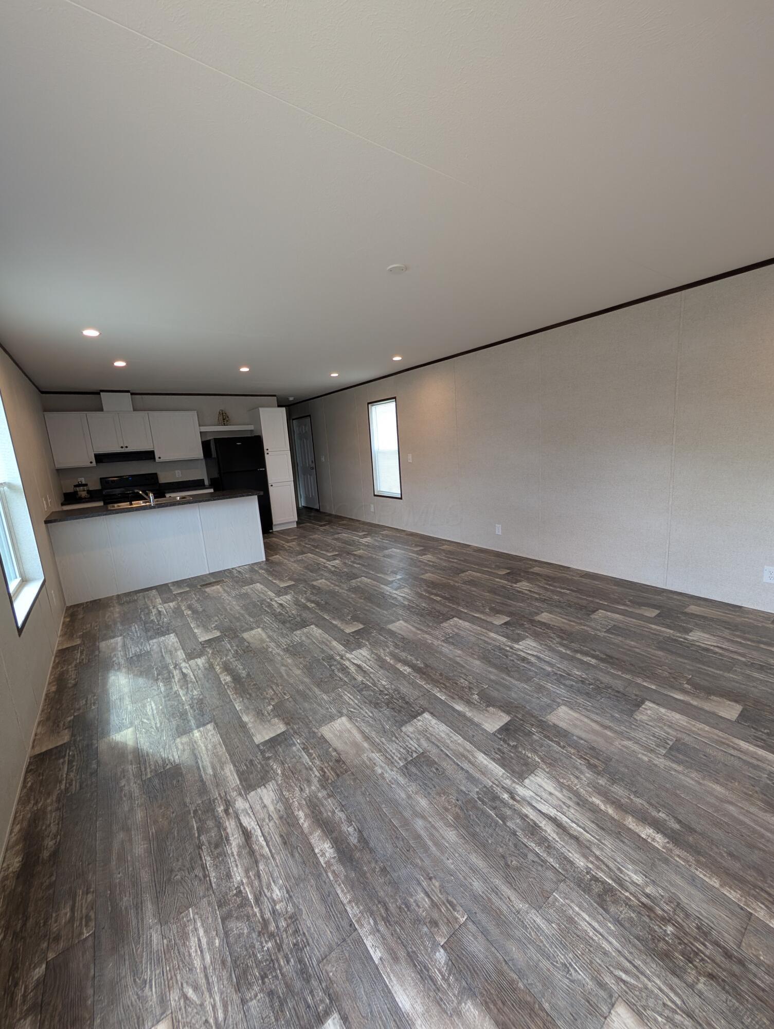 10901 Borror Road, Unit 19 Orient, OH 43146 - Photo 9 of 28 Living Area