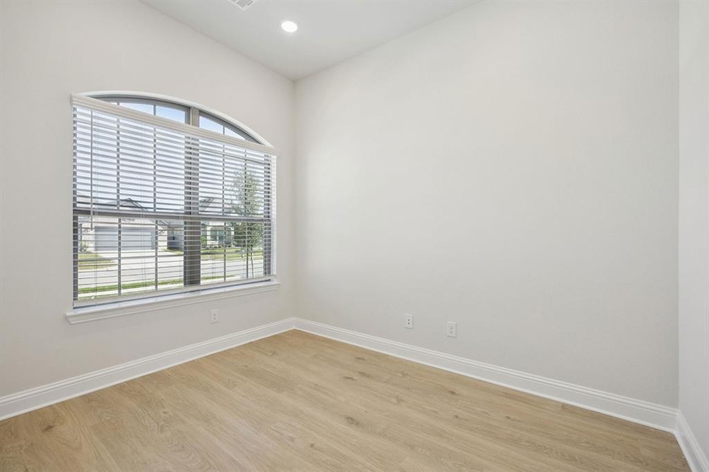 10344 Tapioca Street Fort Worth, TX 76036 - Photo 4 of 23 4-10344Tapioca_004