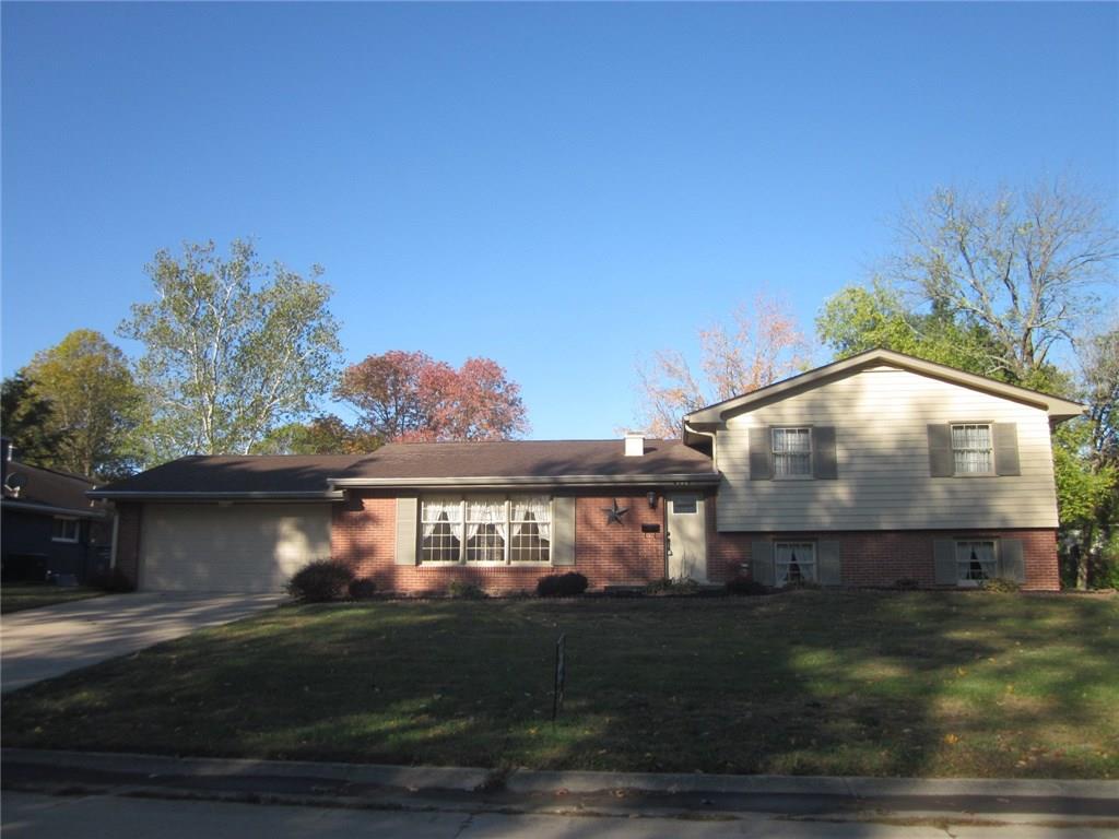 4110 Ridgeway Avenue Columbus, IN 47203 - Photo 1 of 28 Gallery Image 1