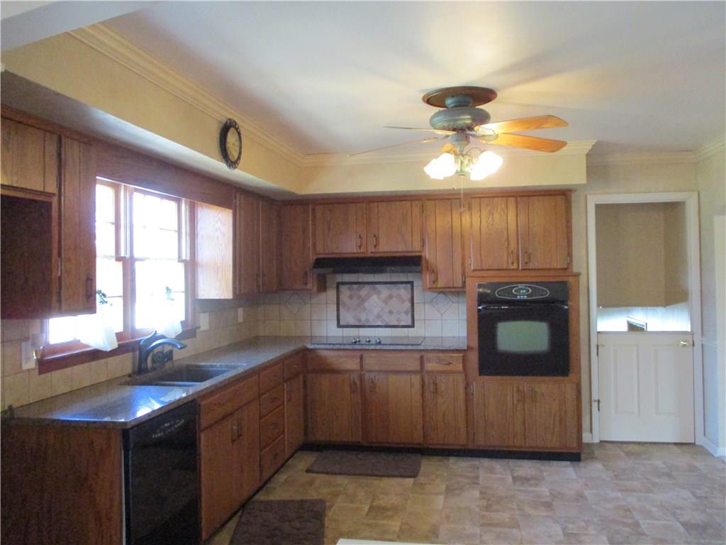 4110 Ridgeway Avenue Columbus, IN 47203 - Photo 8 of 28 Gallery Image 8