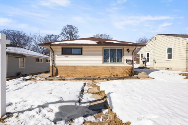 $200,000 | 5837 North 71st Street, Milwaukee, WI 53218