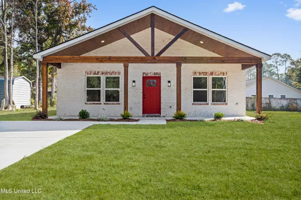 $240,000 | 1908 Barracuda Drive, Gautier, MS 39553