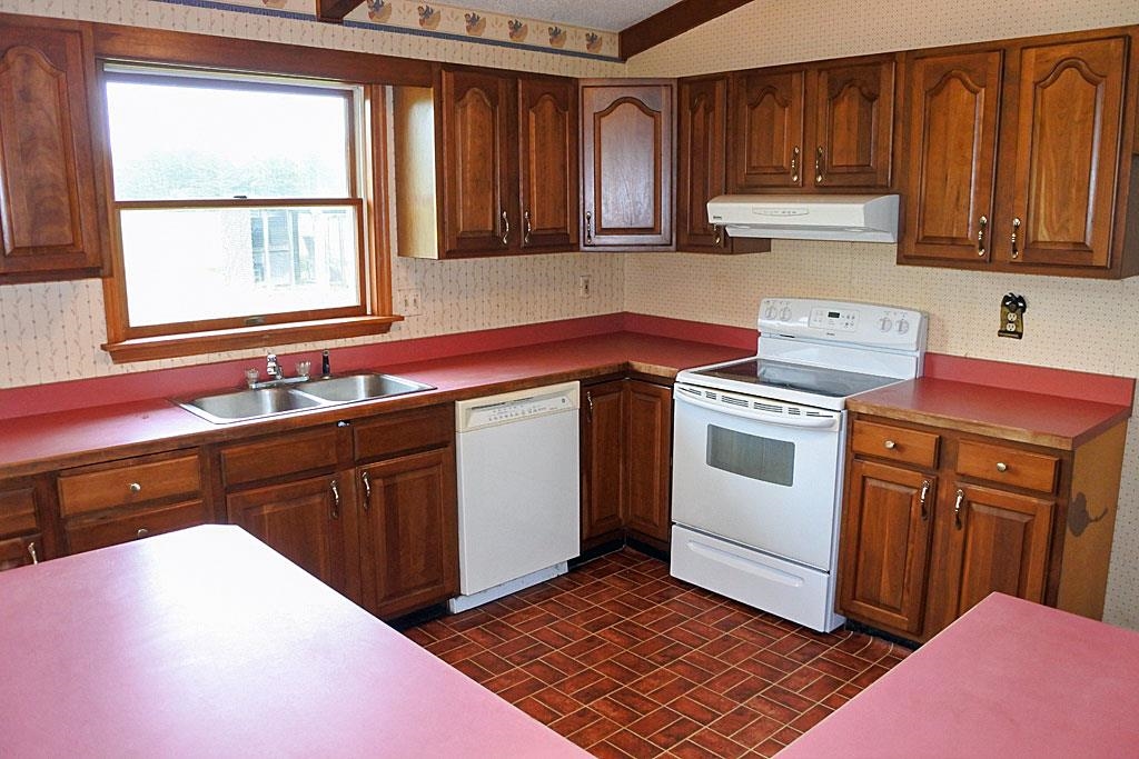 1148 Cold Springs Road West Haven, VT 05743 - Photo 19 of 40
