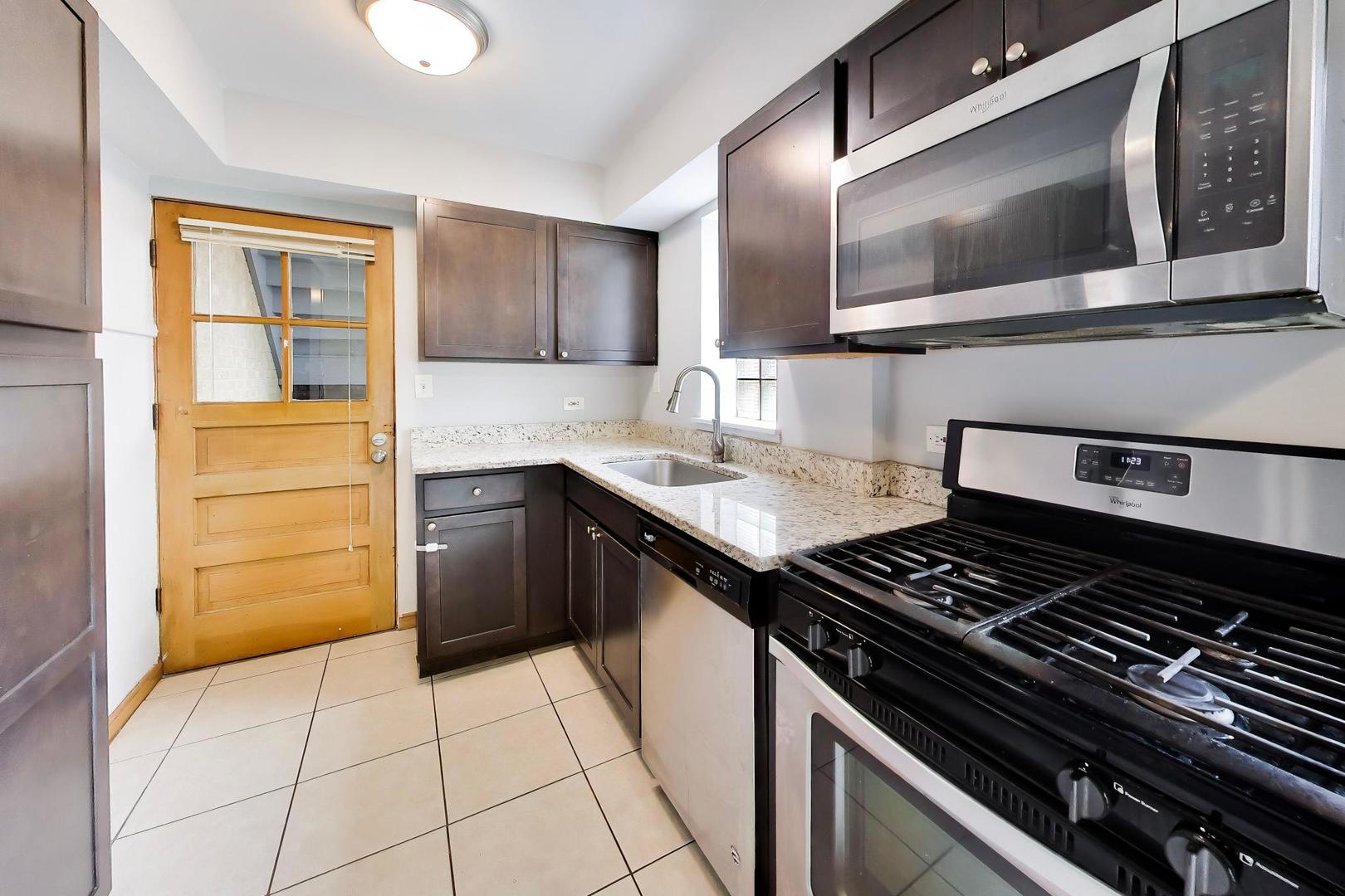 3024 Harlem Avenue, Unit 2 Riverside, IL 60546 - Photo 9 of 22 Gallery Image 9