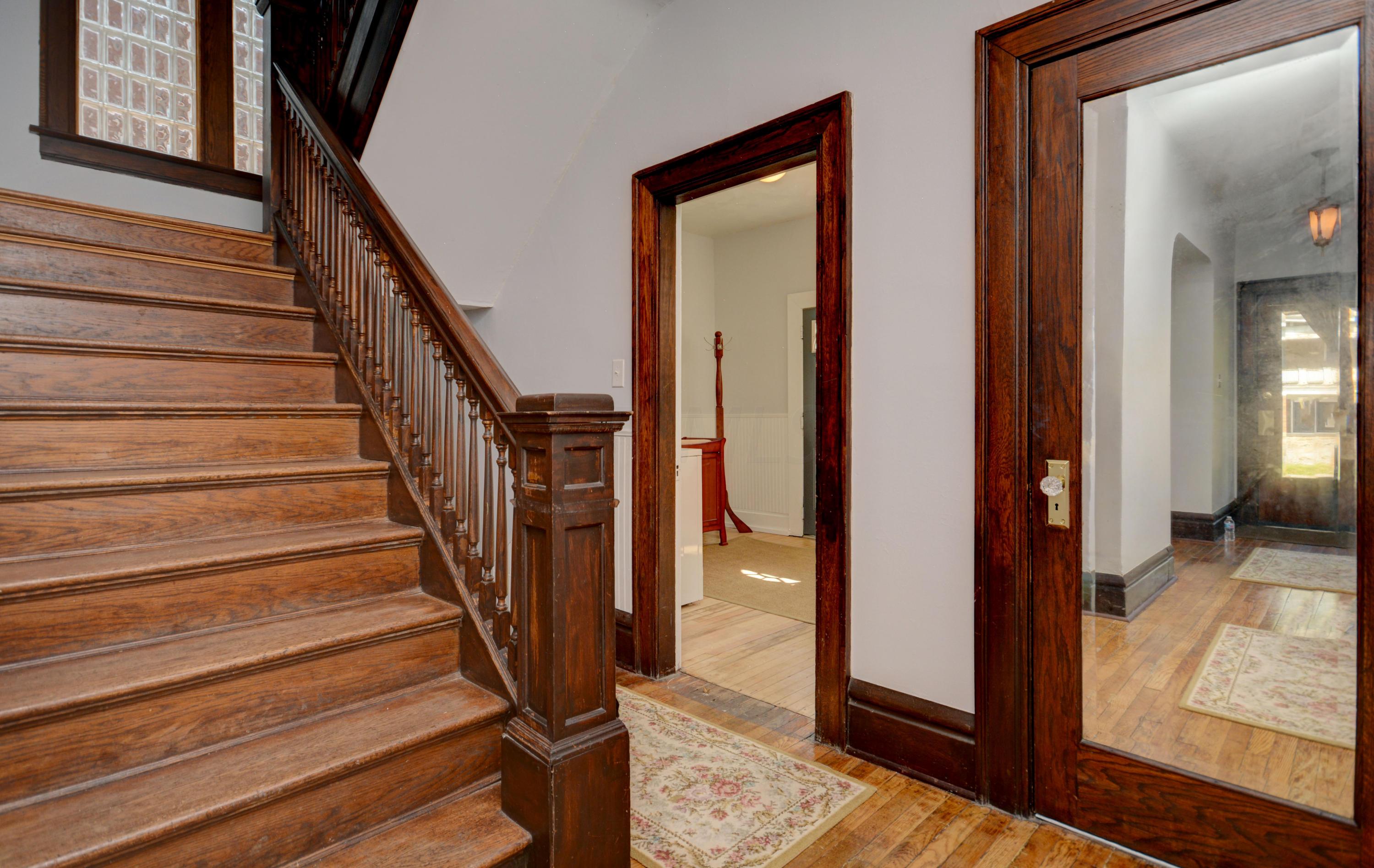 1611 Bryden Road Columbus, OH 43205 - Photo 14 of 33 Gallery Image 14