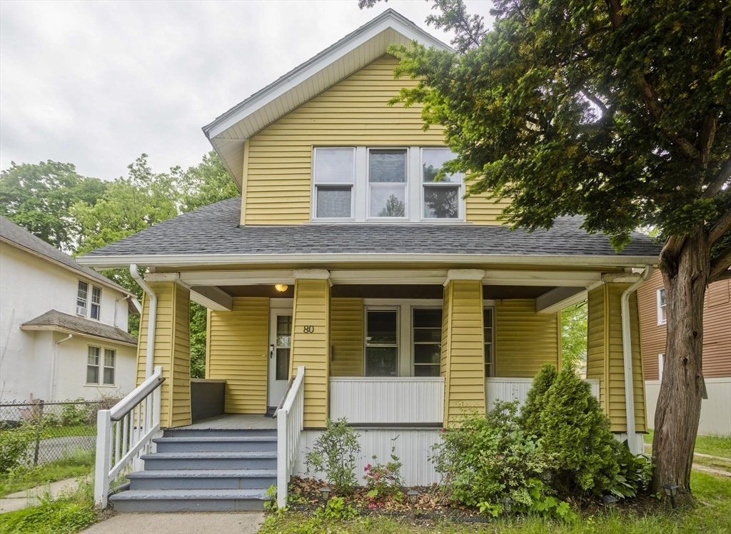 80 Rochelle Street Springfield, MA 01109 - Photo 1 of 29 Gallery Image 1