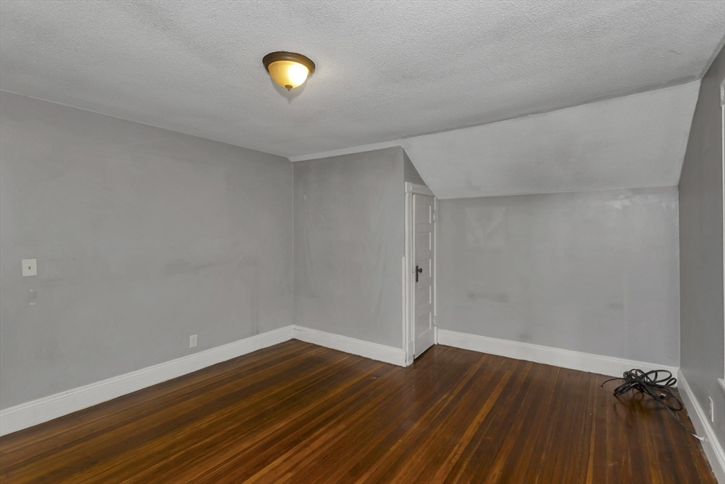 80 Rochelle Street Springfield, MA 01109 - Photo 25 of 29 Gallery Image 25