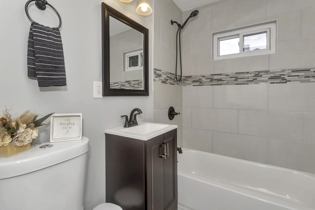 80 Rochelle Street Springfield, MA 01109 - Photo 29 of 29 Gallery Image 29