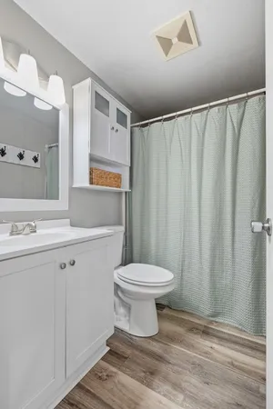 $289,900 | 1129 Suburban Drive, De Pere, WI 54115