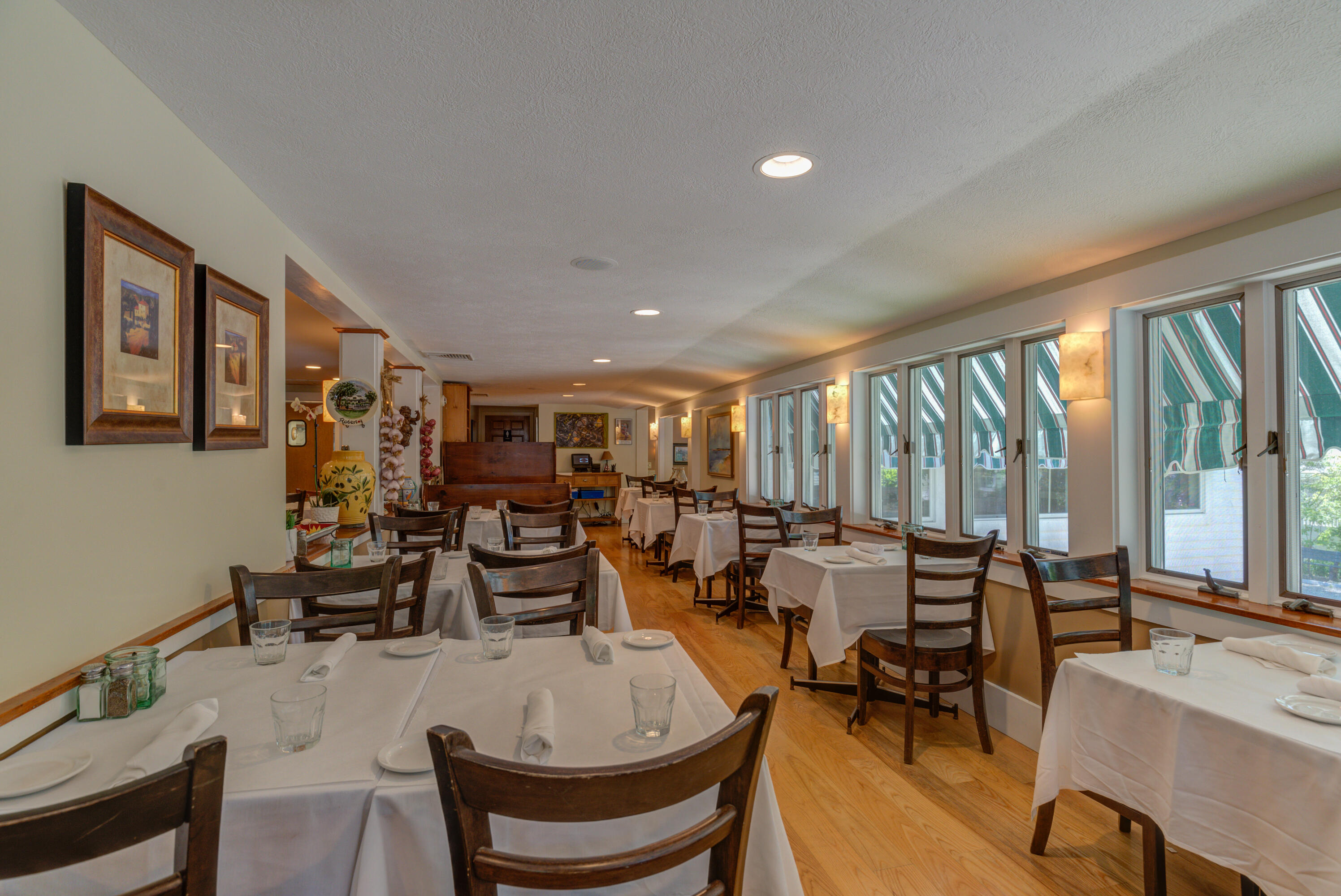 200 Shore Road Ogunquit, ME 03907 - Photo 7 of 23 Pic#-21