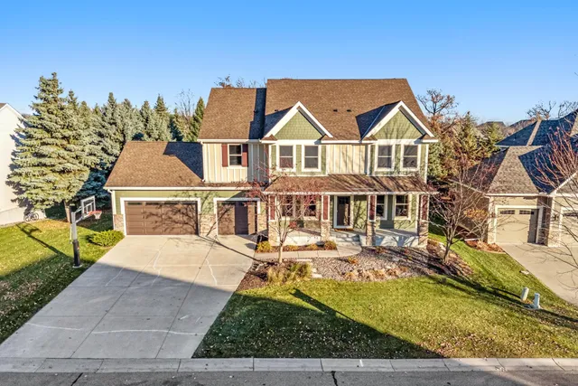 $900,000 | 5510 Weston Lane North, Plymouth, MN 55446