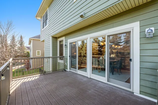 $900,000 | 5510 Weston Lane North, Plymouth, MN 55446