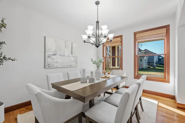 $900,000 | 5510 Weston Lane North, Plymouth, MN 55446