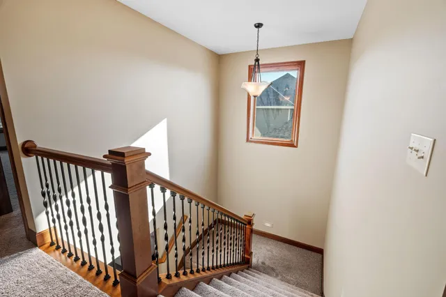 $900,000 | 5510 Weston Lane North, Plymouth, MN 55446