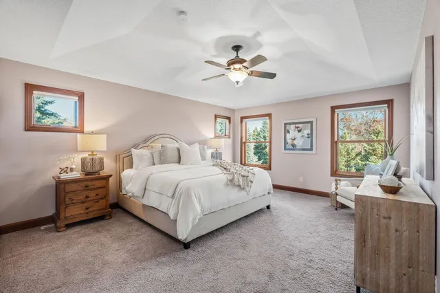 $900,000 | 5510 Weston Lane North, Plymouth, MN 55446