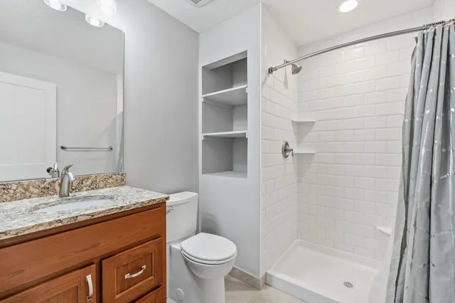 $900,000 | 5510 Weston Lane North, Plymouth, MN 55446