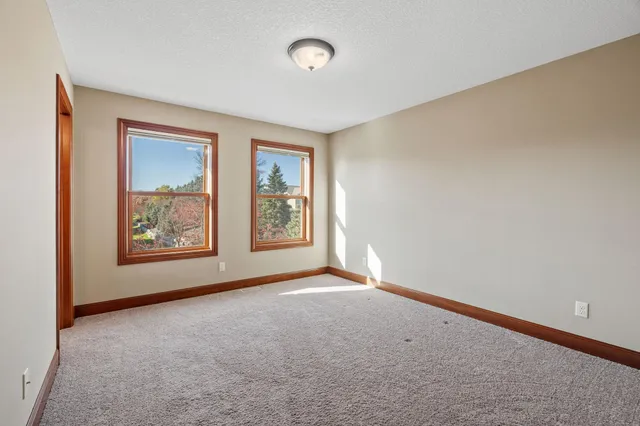 $900,000 | 5510 Weston Lane North, Plymouth, MN 55446