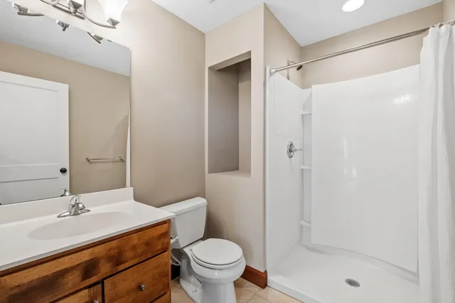 $900,000 | 5510 Weston Lane North, Plymouth, MN 55446