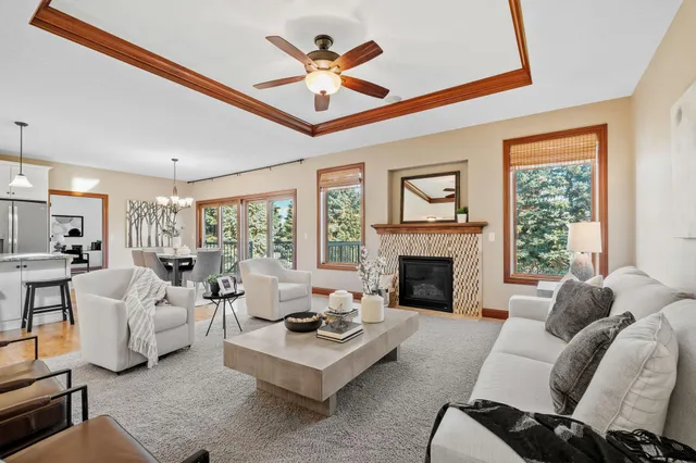 $900,000 | 5510 Weston Lane North, Plymouth, MN 55446