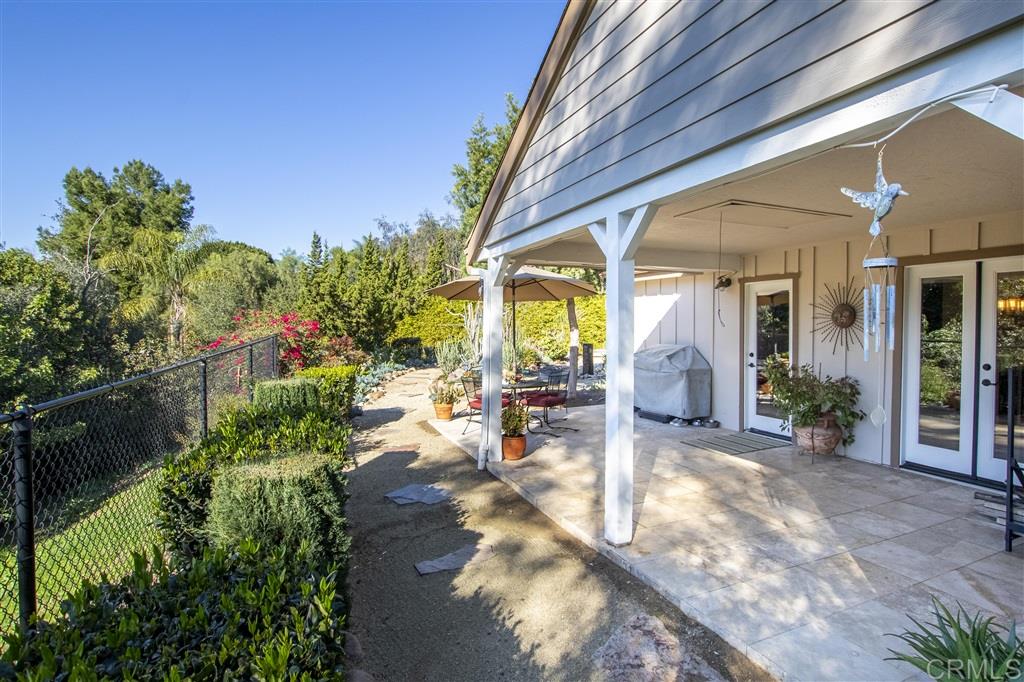 718 Ronica Way Fallbrook, CA 92028 - Photo 18 of 25