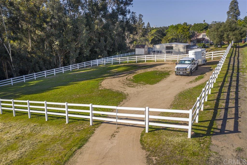 718 Ronica Way Fallbrook, CA 92028 - Photo 24 of 25