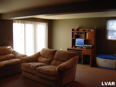 1539 Kelchner Road Bethlehem, PA 18018 - Photo 17 of 19 Gallery Image 17