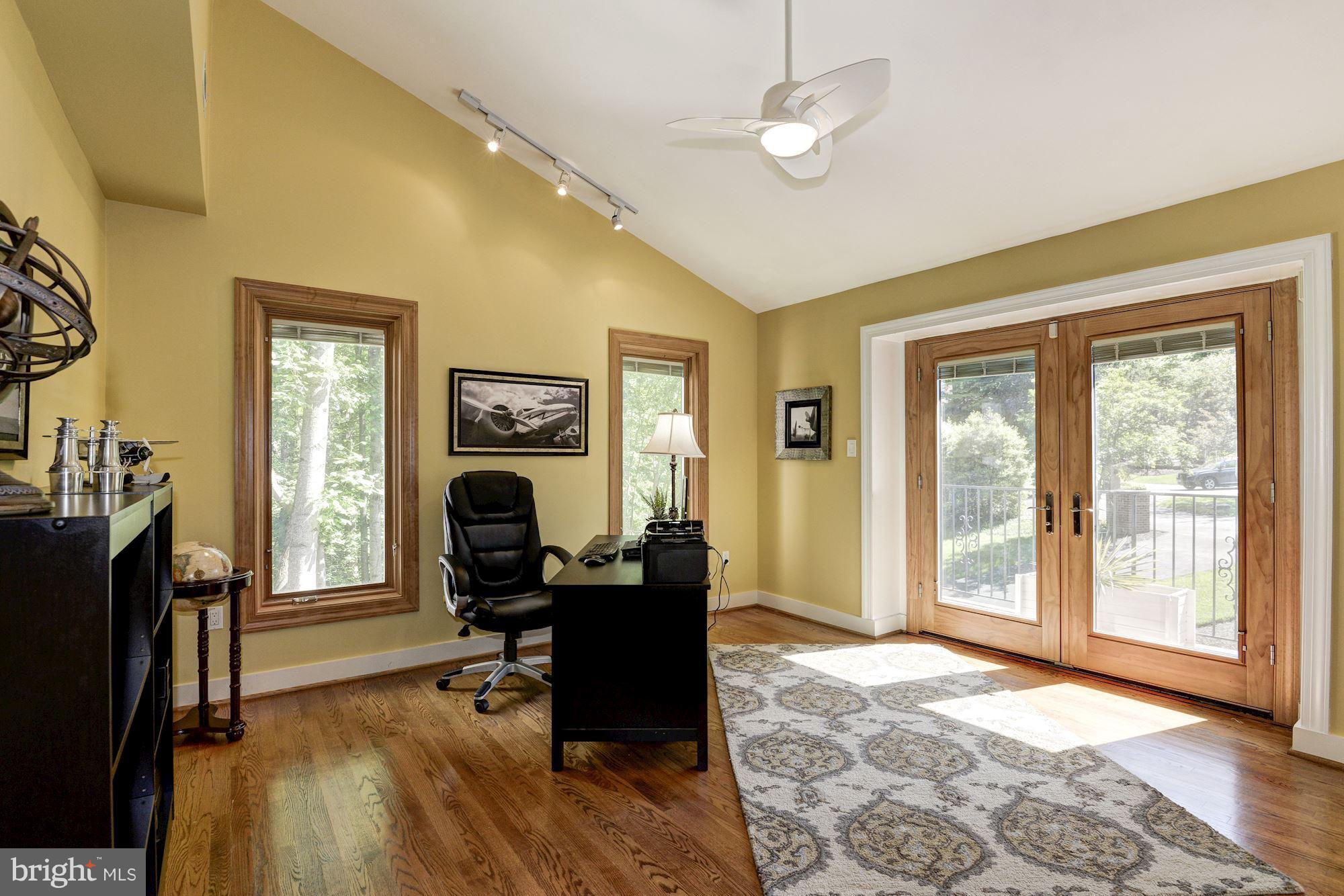 655 Potomac River Road McLean, VA 22102 - Photo 23 of 29 Bedroom Four