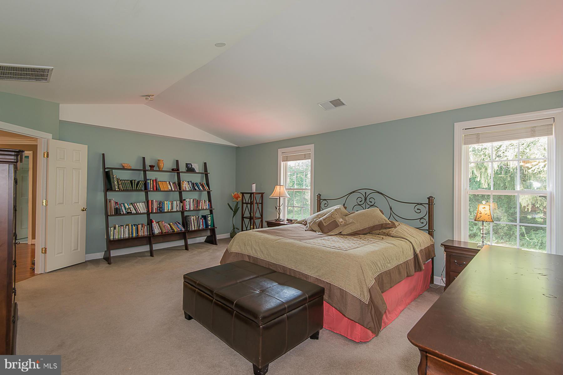 8434 High Ridge Road Ellicott City, MD 21043 - Photo 19 of 30 Bedroom (Master)