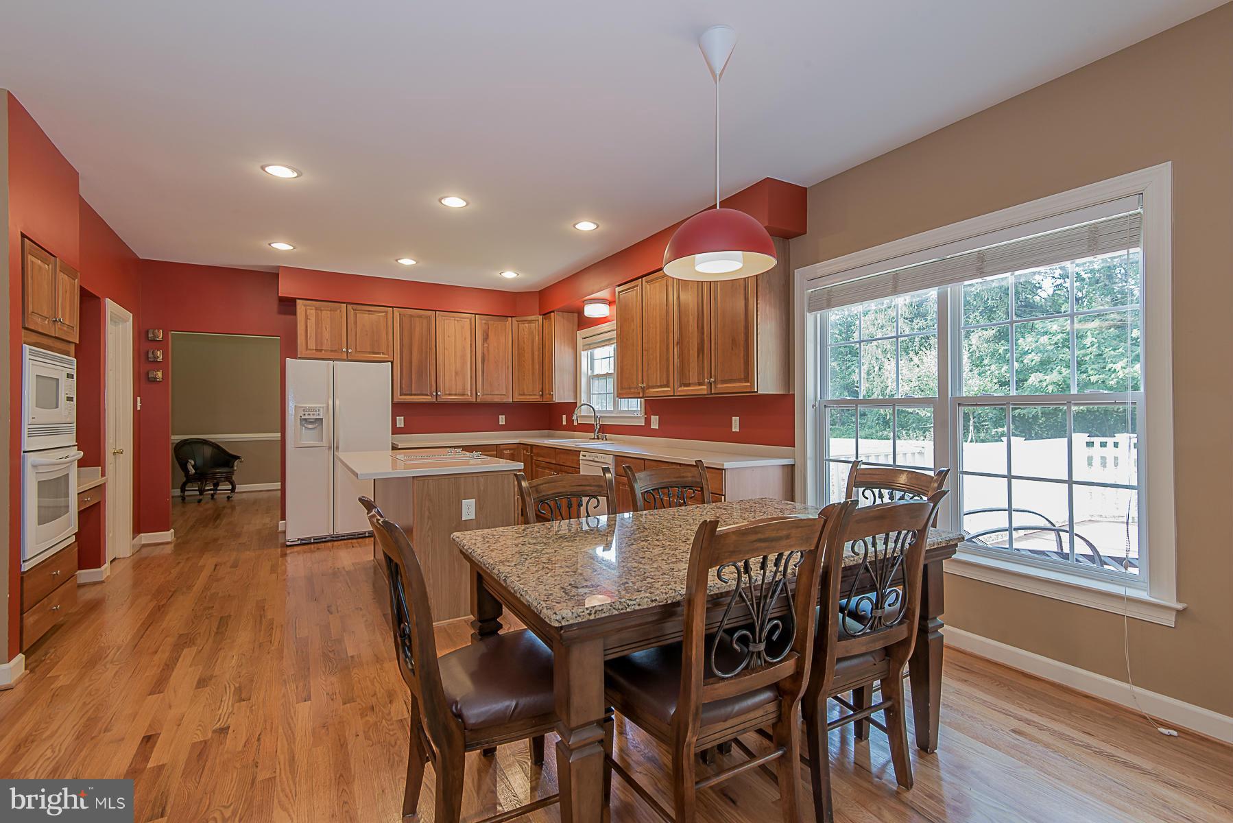 8434 High Ridge Road Ellicott City, MD 21043 - Photo 8 of 30 Kitchen